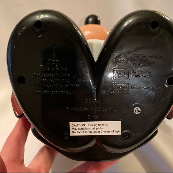 EUC Vampire Mickey Popcorn Bucket Glow in the Dark* Walt Disney Parks Halloween! - Picture 9 of 14